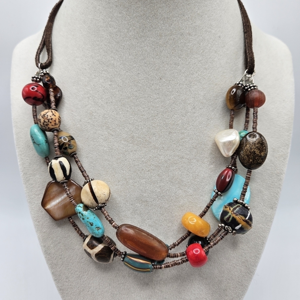 VINTAGE Genuine Stone Wood Three Strand Leather Boho Beaded Necklace